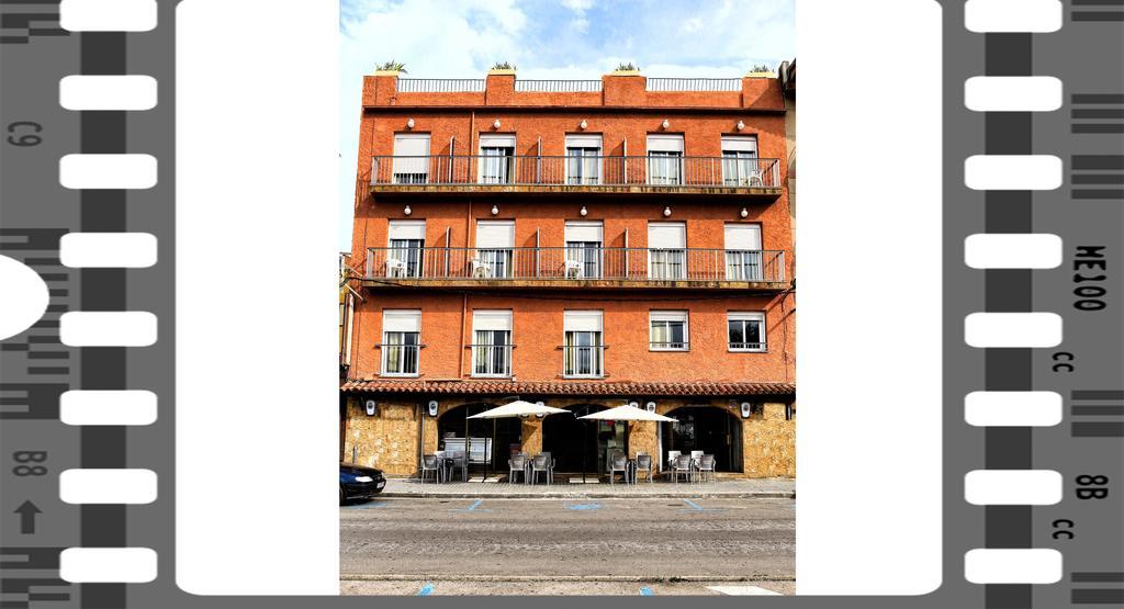 Hostal Isabel Blanes Exterior photo